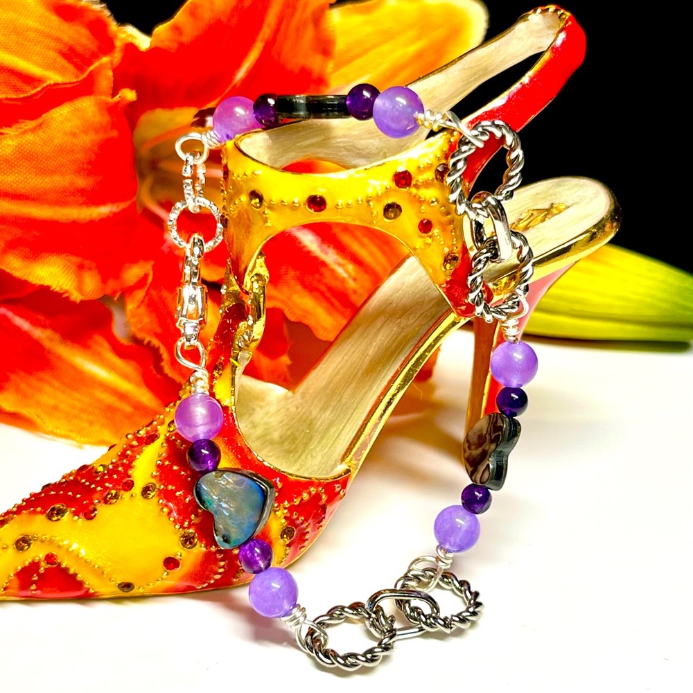 🎉🥰Stunning chunky bracelet with genuine abalone shell/jade/amethyst accent